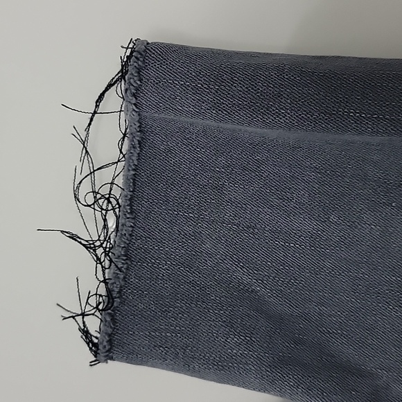 Joes Jeans distressed grey ankle jeans - Picture 3 of 8